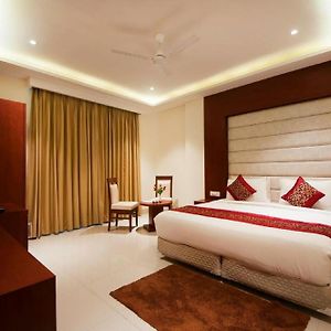 Hotel Z Suites Delhi Airport- Free Airport Drop